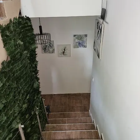 бутикови емона شقة