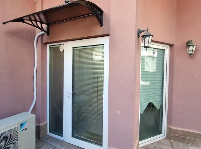 公寓 бутикови емона