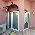 Apartment бутикови емона
