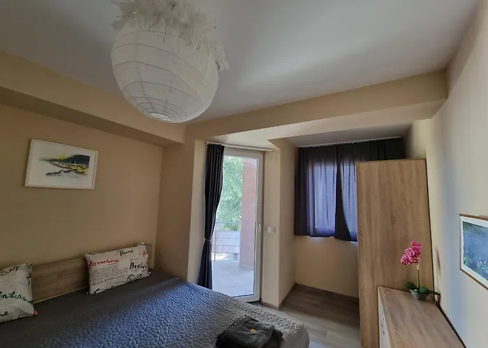 бутикови емона 公寓