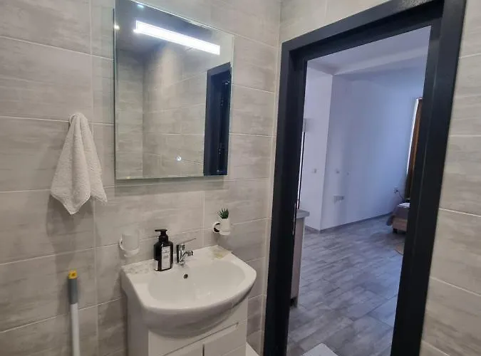 бутикови емона *