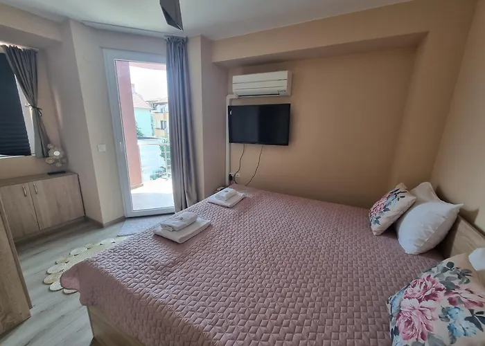 бутикови емона