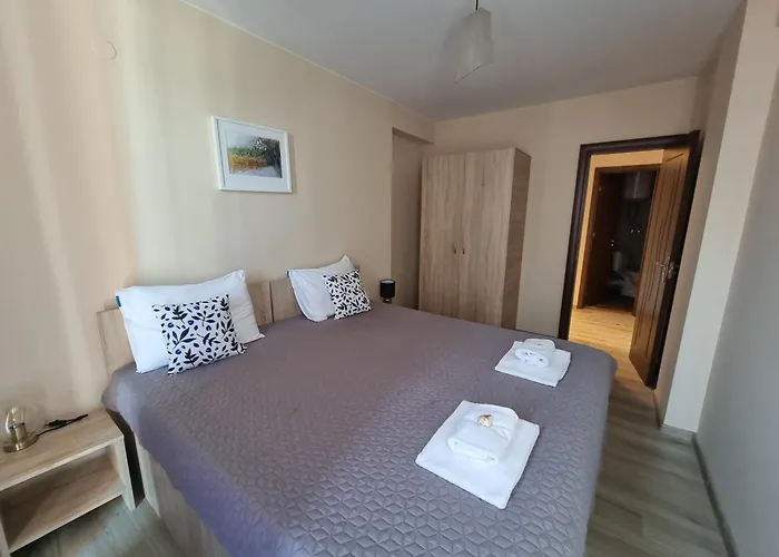 бутикови емона * 拉夫达