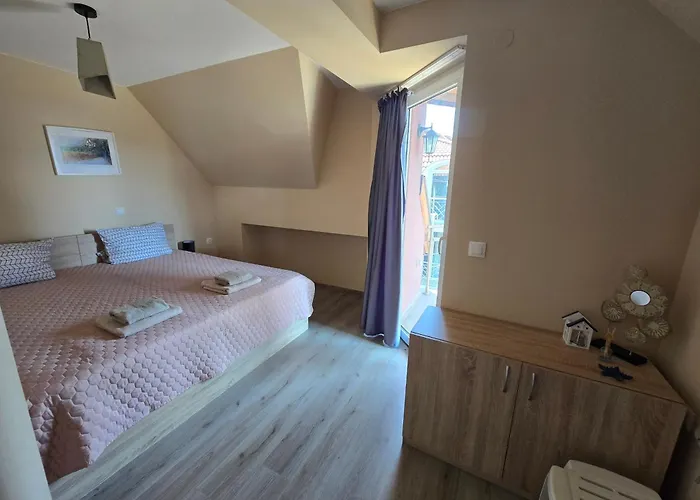 公寓 бутикови емона 拉夫达